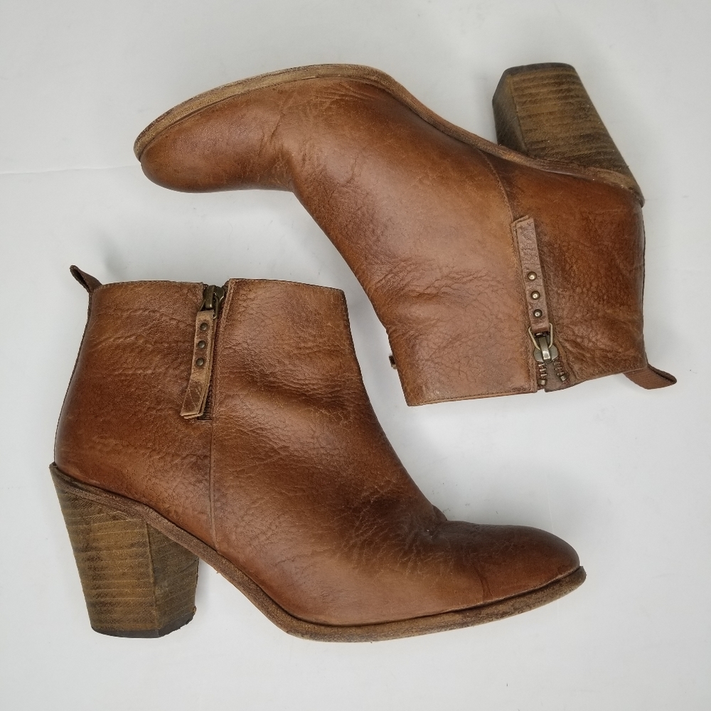 ANTHRO - HOSS INTROPIA Double Zipper Ankle Boots
